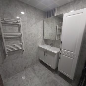 Çankaya Banyo Dolabı