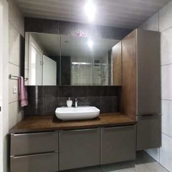 BANYO DOLABI