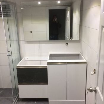 Çankaya Banyo Dolabı